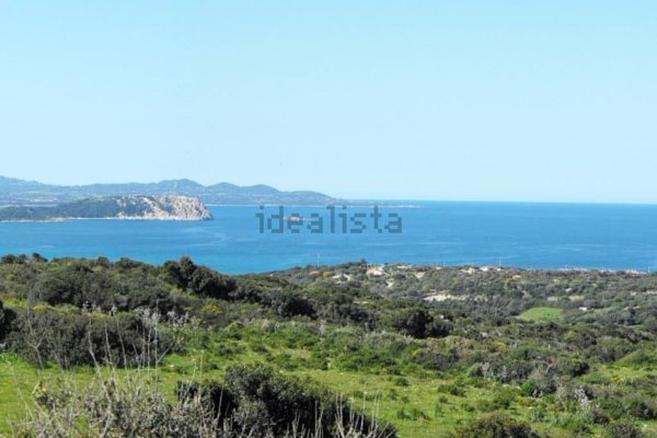 casa indipendente in vendita a Santa Teresa Gallura