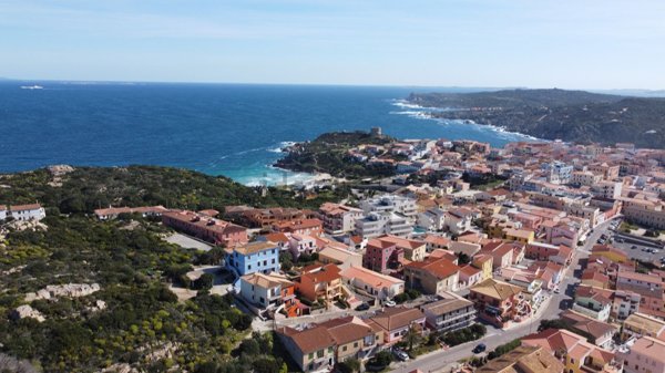 appartamento in vendita a Santa Teresa Gallura