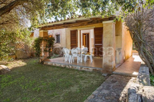 casa indipendente in vendita a Santa Teresa Gallura