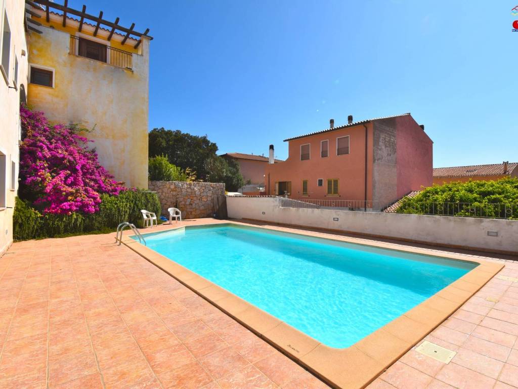 appartamento in vendita a Santa Teresa Gallura
