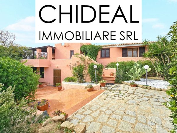 casa indipendente in vendita a Santa Teresa Gallura