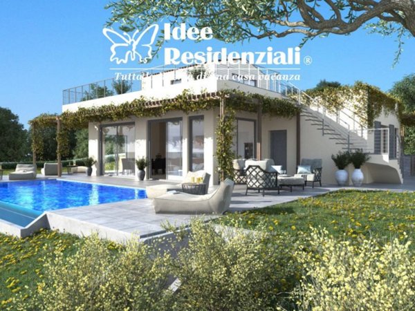 casa indipendente in vendita a Santa Teresa Gallura