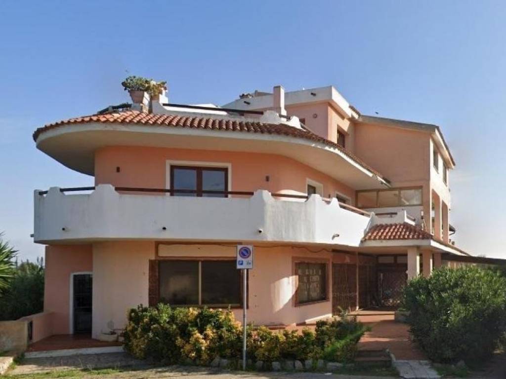 negozio in vendita a Santa Teresa Gallura