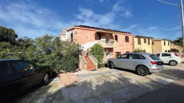appartamento in vendita a Santa Teresa Gallura