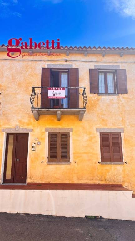 appartamento in vendita a Santa Teresa Gallura