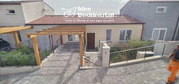 casa indipendente in vendita a Santa Teresa Gallura