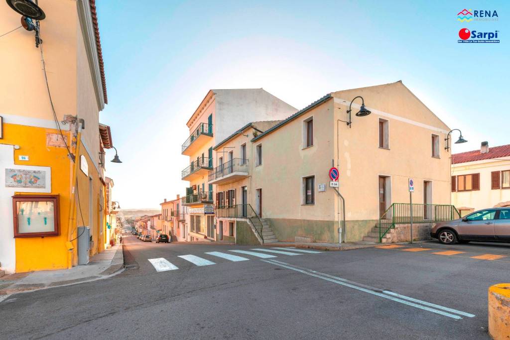casa indipendente in vendita a Santa Teresa Gallura