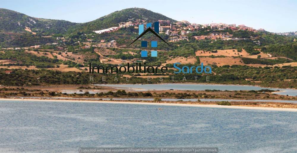 negozio in vendita a Santa Teresa Gallura