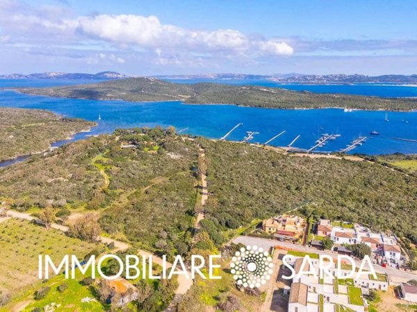 terreno edificabile in vendita a Santa Teresa Gallura