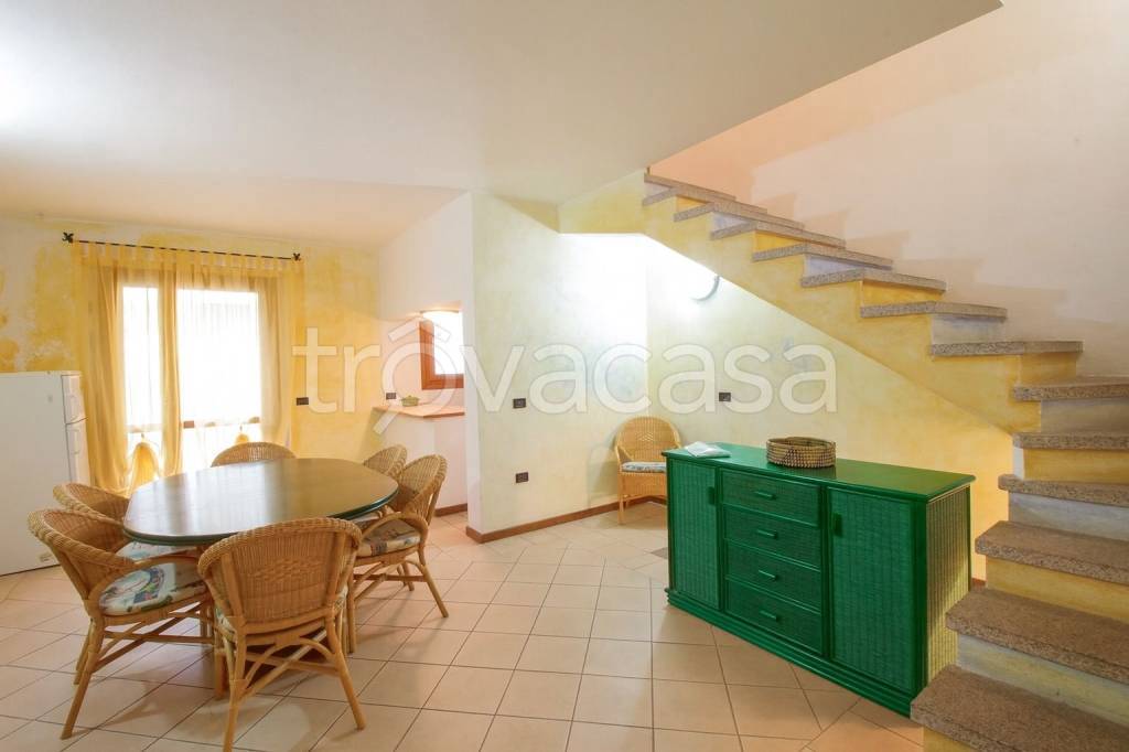casa indipendente in vendita a Santa Teresa Gallura