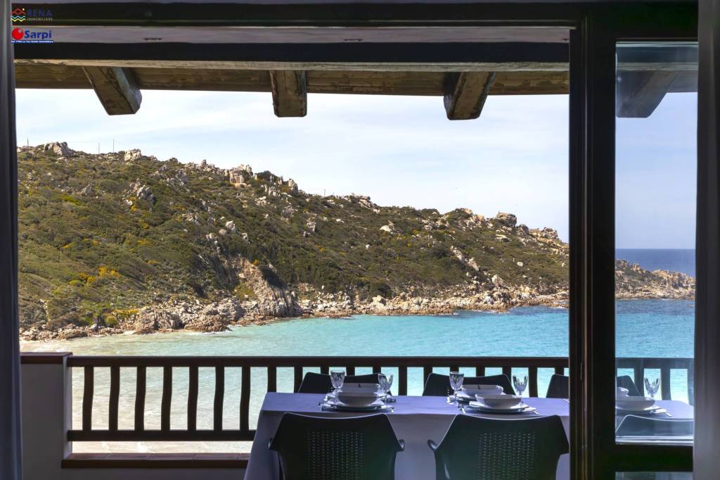 casa indipendente in vendita a Santa Teresa Gallura