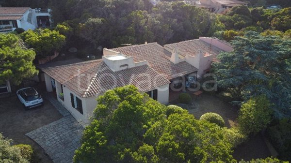 casa indipendente in vendita a Santa Teresa Gallura