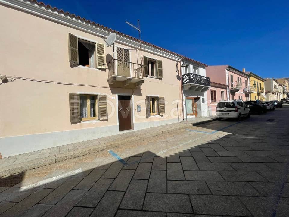 appartamento in vendita a Santa Teresa Gallura