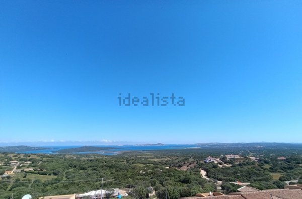 casa indipendente in vendita a Santa Teresa Gallura