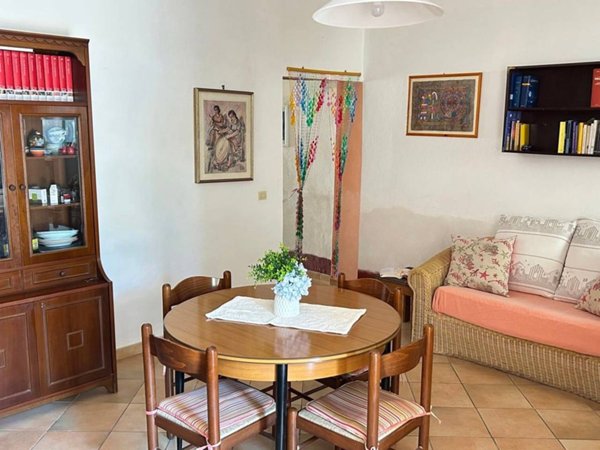 casa indipendente in vendita a Santa Teresa Gallura