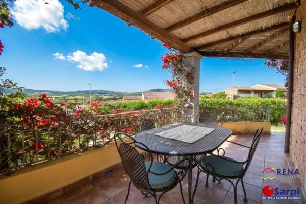 casa indipendente in vendita a Santa Teresa Gallura