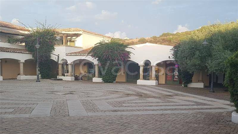 negozio in vendita a Santa Teresa Gallura
