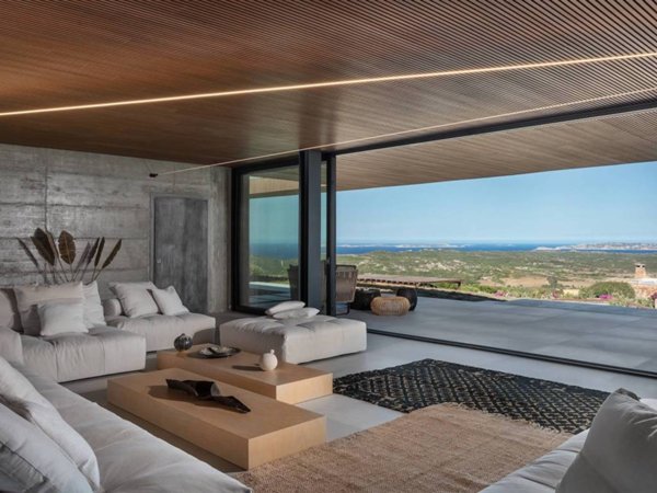 casa indipendente in vendita a Santa Teresa Gallura
