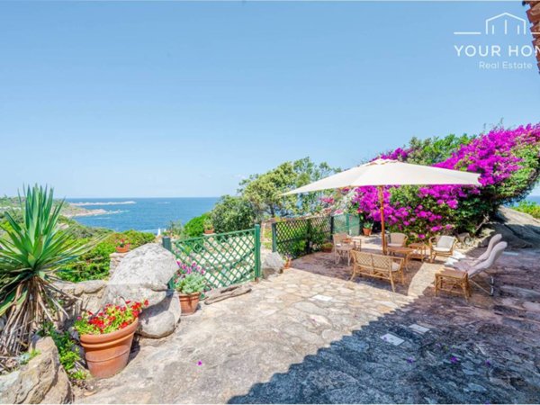 casa indipendente in vendita a Santa Teresa Gallura
