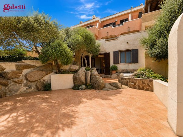 appartamento in vendita a Santa Teresa Gallura