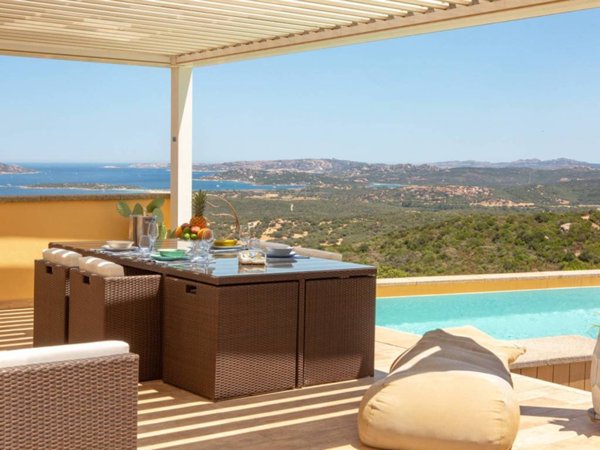 appartamento in vendita a Santa Teresa Gallura