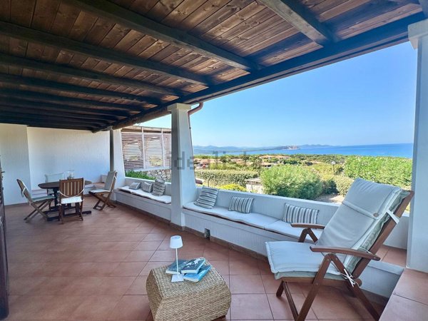 casa indipendente in vendita a Santa Teresa Gallura
