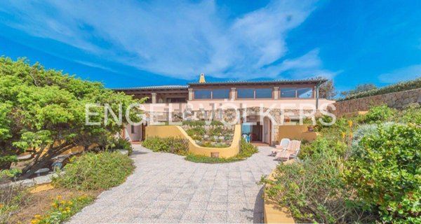 casa indipendente in vendita a Santa Teresa Gallura