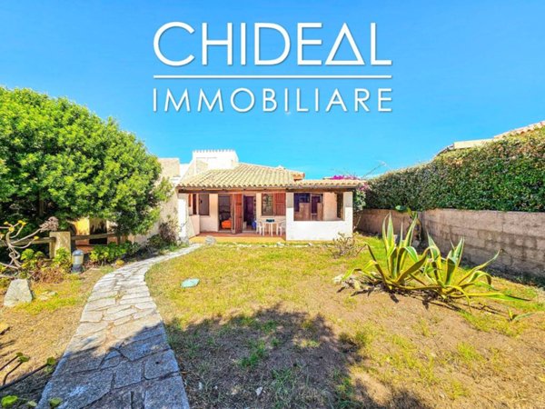 casa indipendente in vendita a Santa Teresa Gallura
