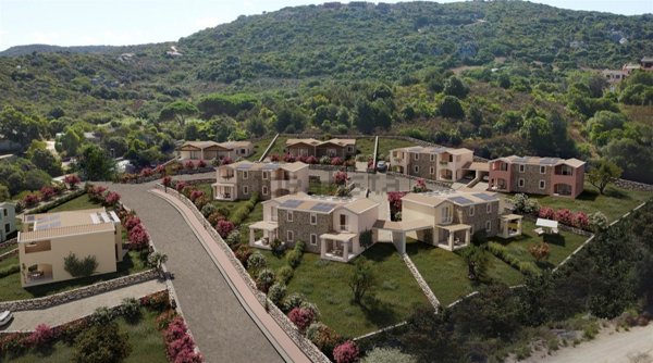casa indipendente in vendita a Santa Teresa Gallura