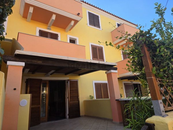 appartamento in vendita a Santa Teresa Gallura