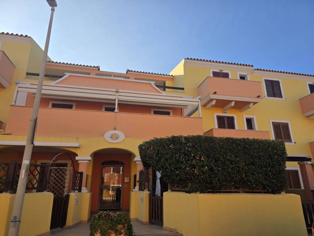 appartamento in vendita a Santa Teresa Gallura