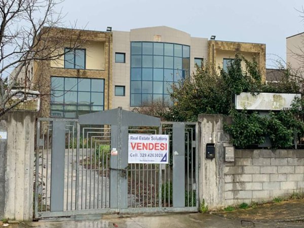 ufficio in vendita a Sassari in zona Predda Niedda