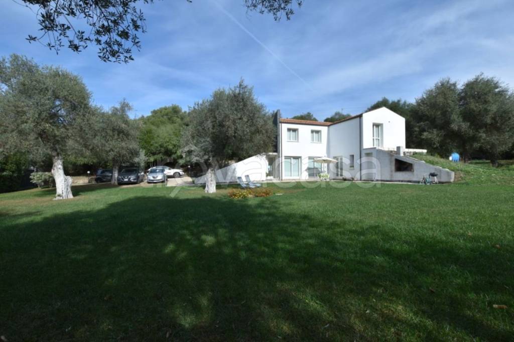 casa indipendente in vendita a Sassari in zona Luna e Sole / Prunizzedda