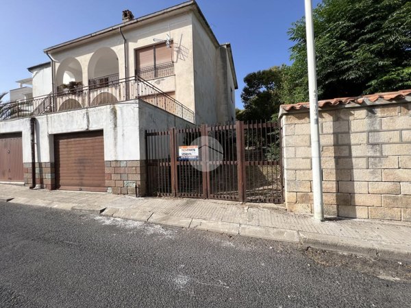 casa indipendente in vendita a Sassari in zona Cappuccini
