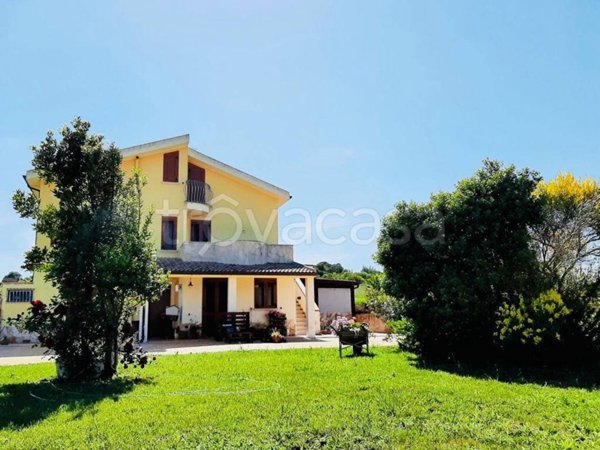 casa indipendente in vendita a Sassari in zona Caniga