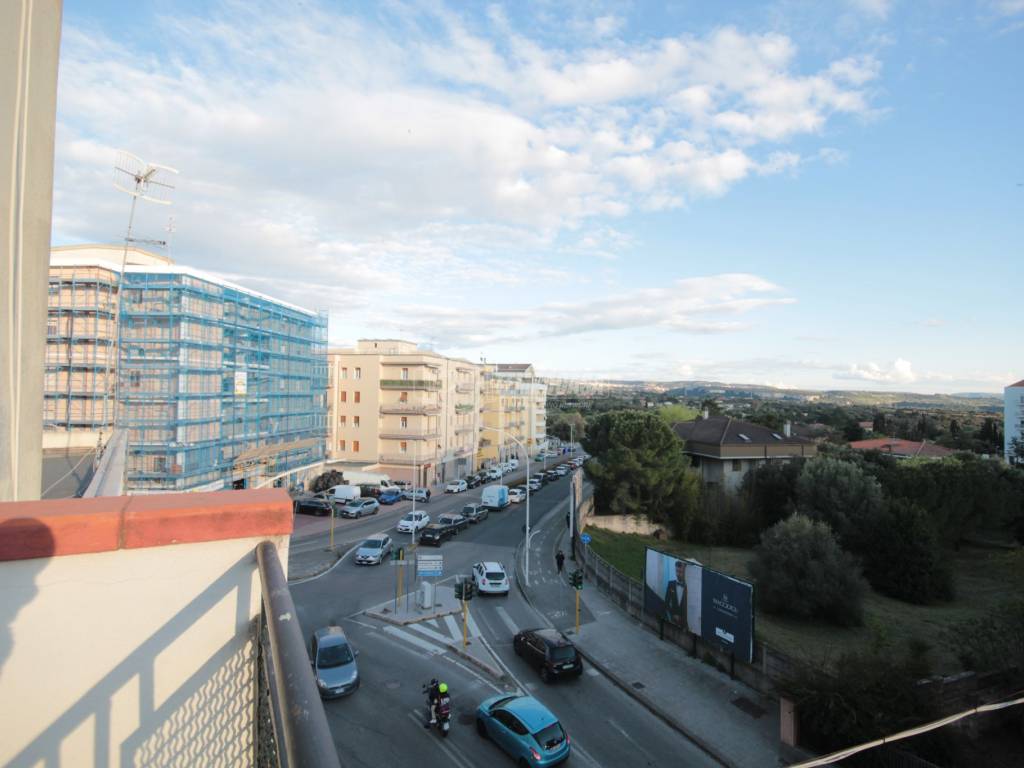 appartamento in vendita a Sassari in zona Centro Storico