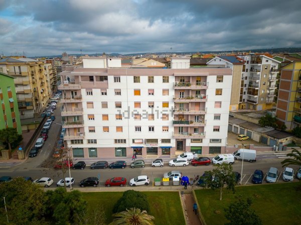 locale commerciale in vendita a Sassari