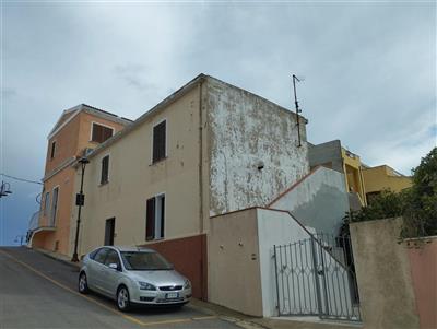 appartamento in vendita a Sassari in zona Centro Storico