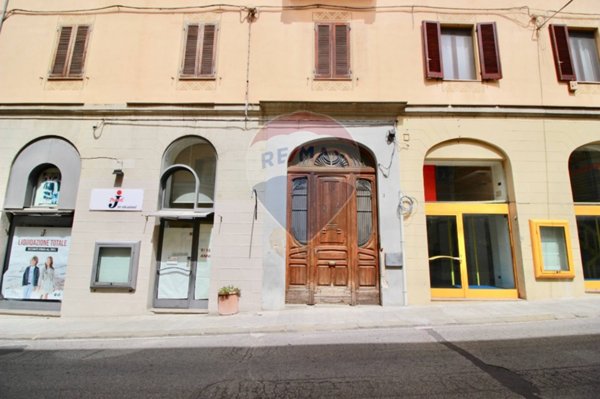 negozio in vendita a Sassari in zona Centro Storico