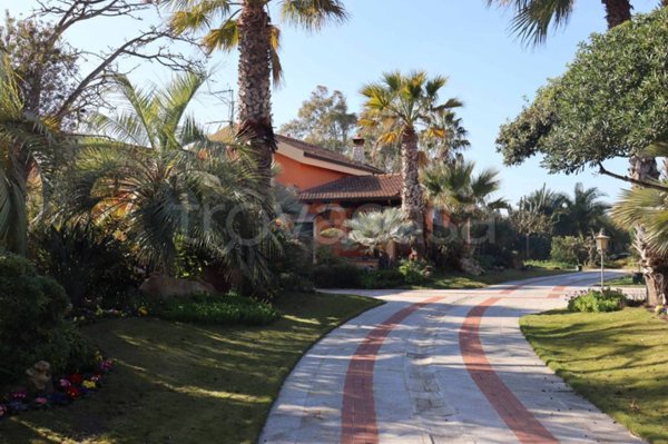 casa indipendente in vendita a Sassari in zona Ottava