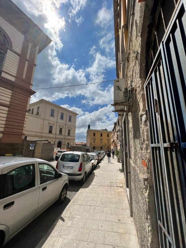 appartamento in vendita a Sassari in zona Centro Storico