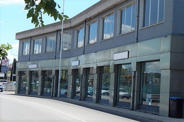 negozio in vendita a Sassari in zona Centro Storico
