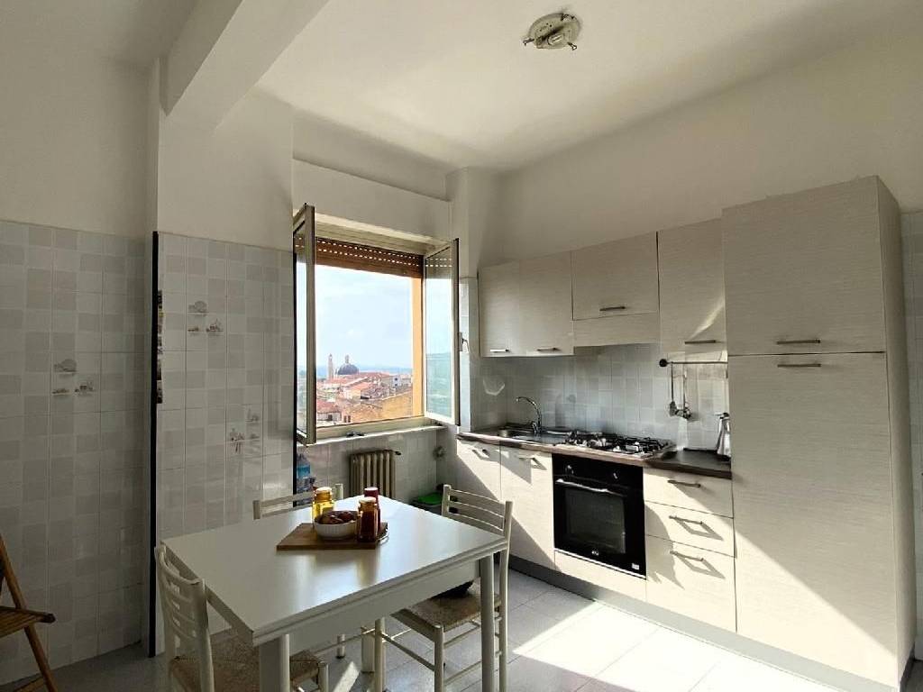 appartamento in vendita a Sassari in zona Centro Storico