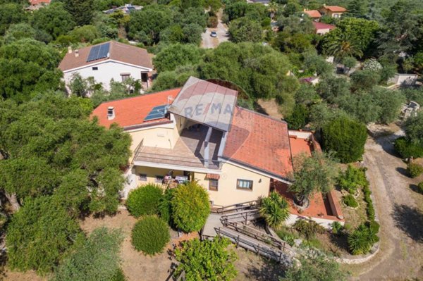 casa indipendente in vendita a Sassari in zona La Landrigga