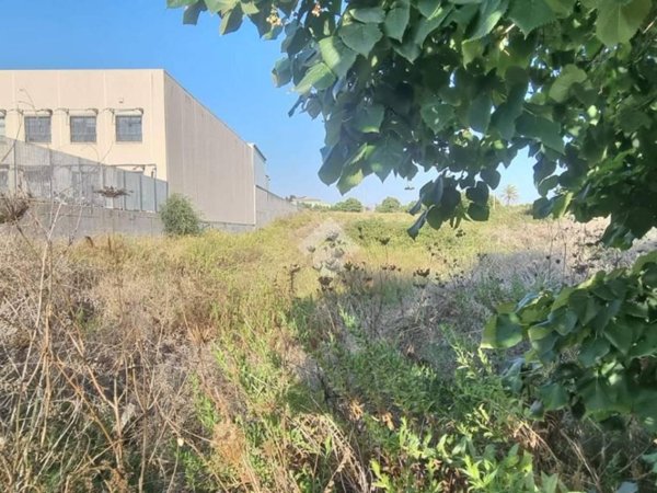 terreno industriale in vendita a Sassari in zona Predda Niedda