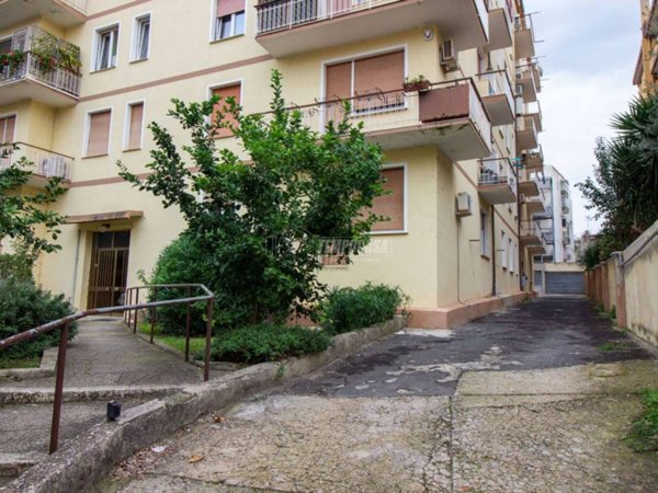 appartamento in vendita a Sassari in zona Centro Storico