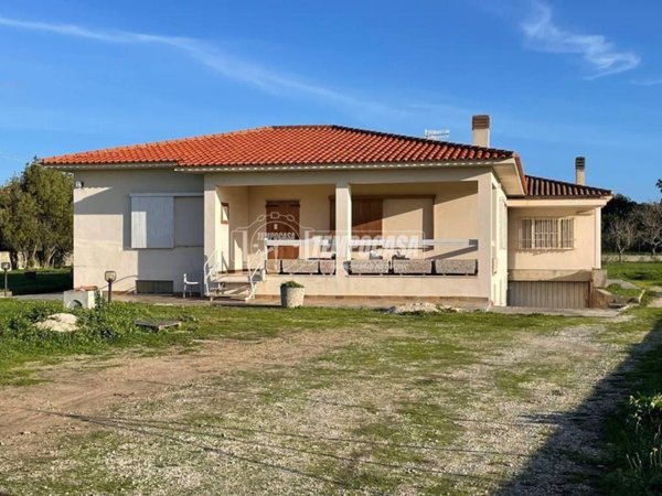 casa indipendente in vendita a Sassari in zona Latte Dolce