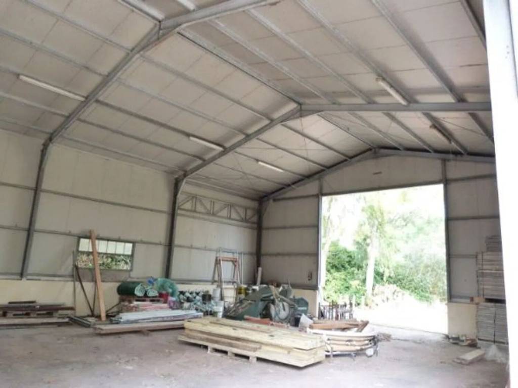locale commerciale in vendita a Sassari in zona Centro Storico