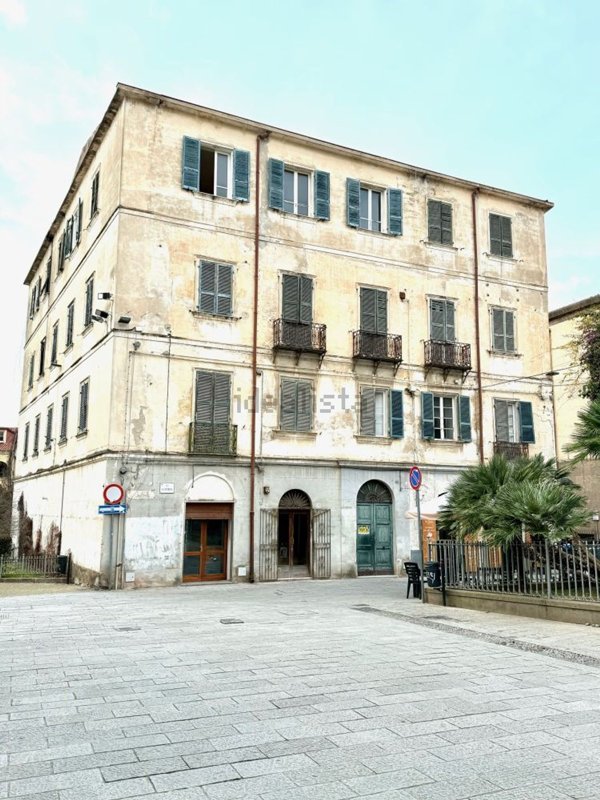 appartamento in vendita a Sassari in zona Centro Storico