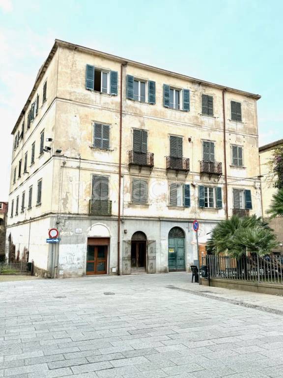 appartamento in vendita a Sassari in zona Centro Storico